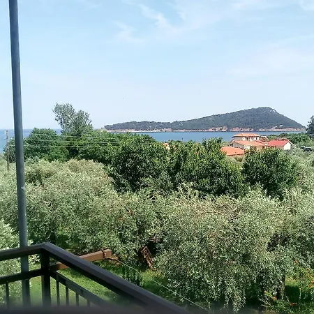 Yanna Διαμέρισμα *